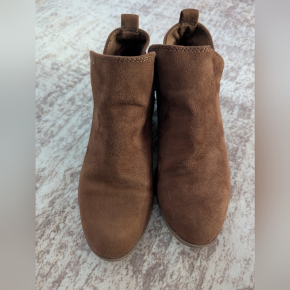 Brown Suede Ankle Boots - Picture 3 of 11